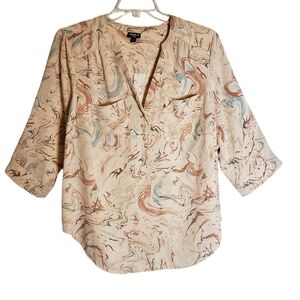 Torrid women's size 0 (lg) geometric print 3/4" sleeves pullover blouse. 5030